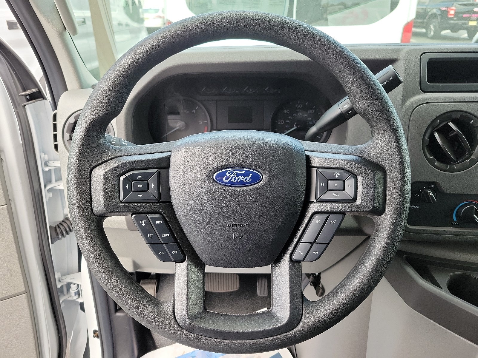 2024 Ford E-Series Cutaway 11' Reading CSV Aluminum Enclosed Utility